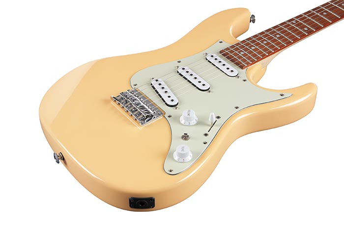 Top of the AZES31-IV's body