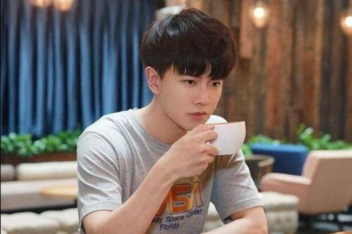 今日吃瓜罗晋任嘉伦,娱乐圈新动态引热议